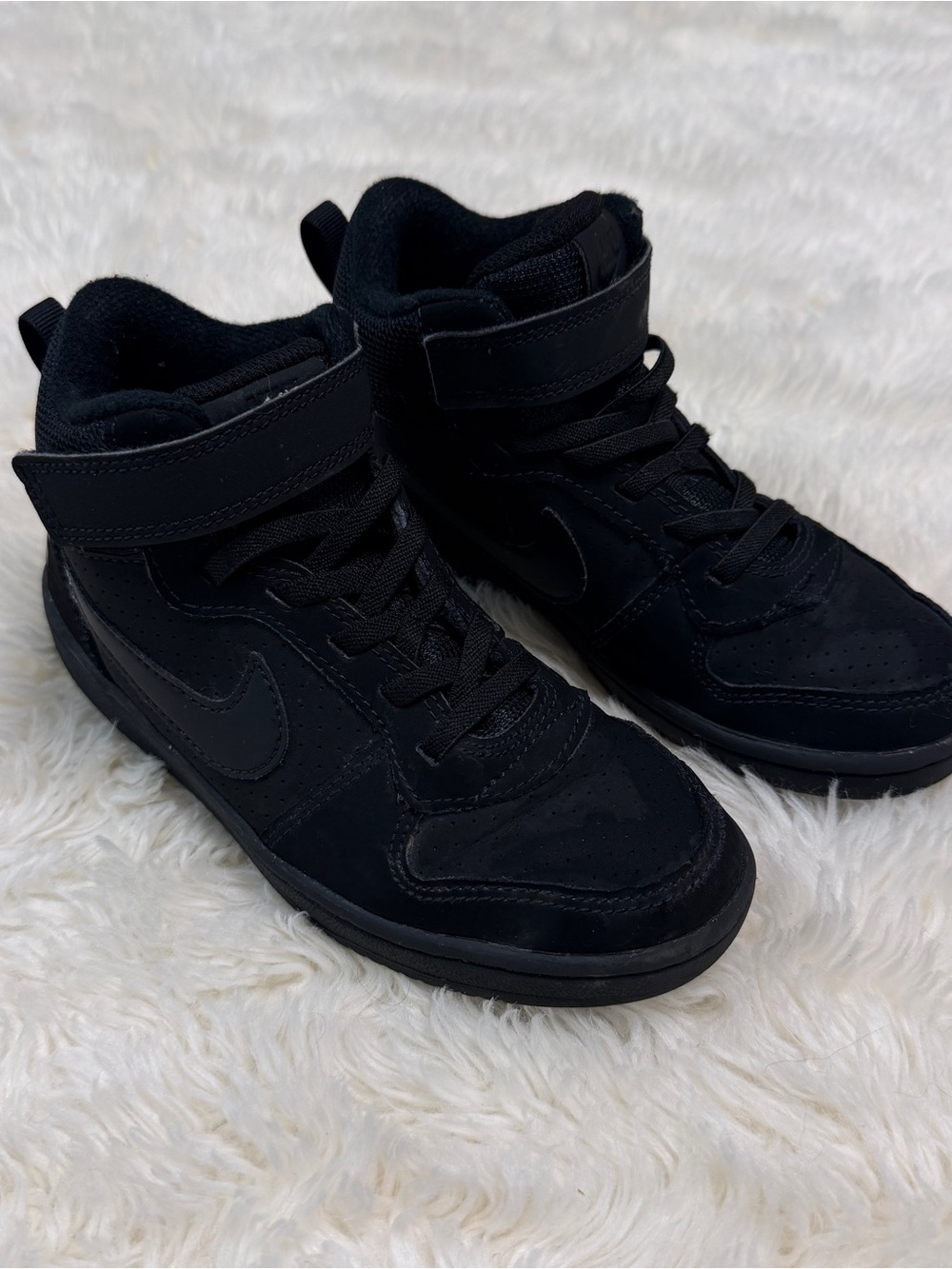 Nike Court Borough Mid 2 Solid Black Sneakers